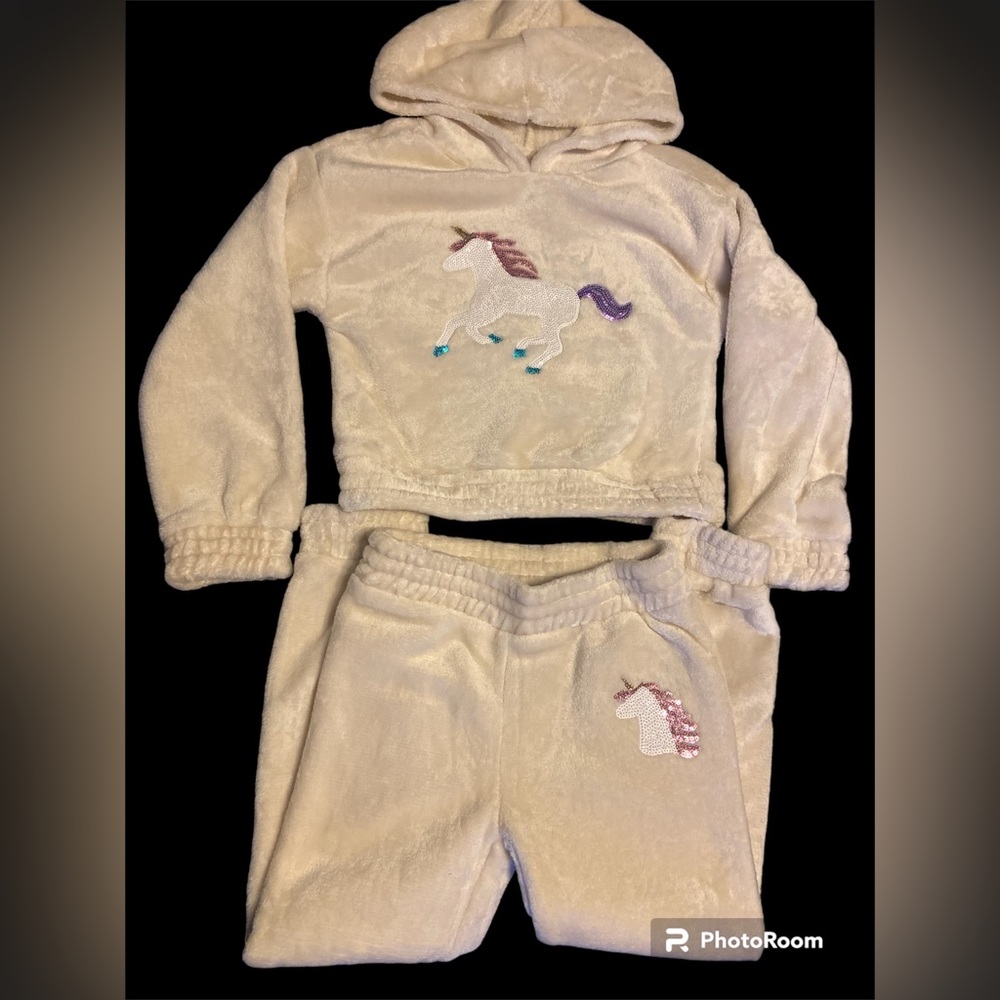 NWT Colette Lilly Girls 2 Piece Beige Unicorn Sweatpant Hoodie Combo Set 5/6